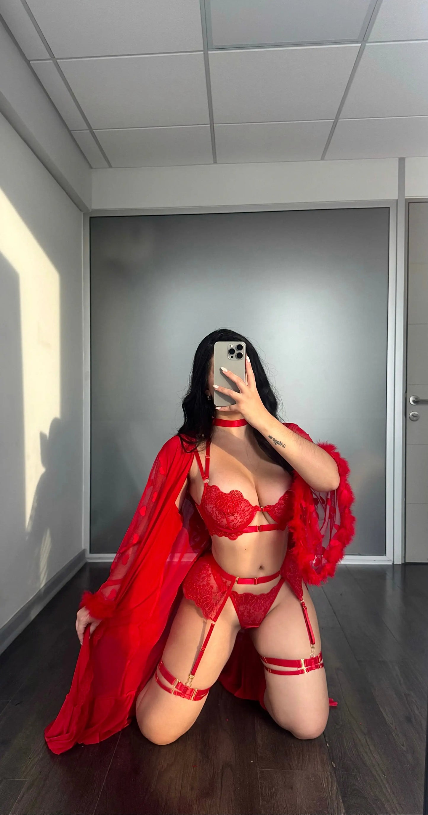 Bata corazones roja