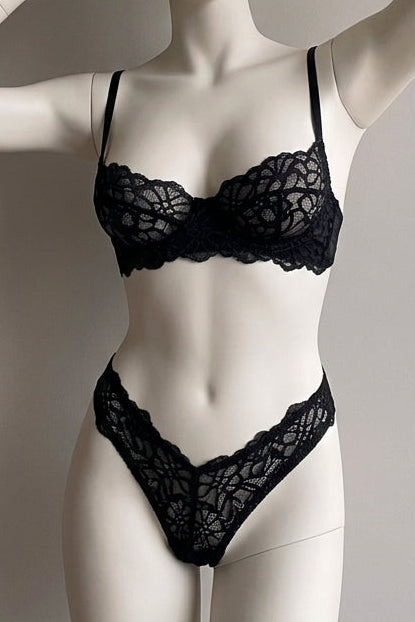 Conjunto encaje negro cavrini