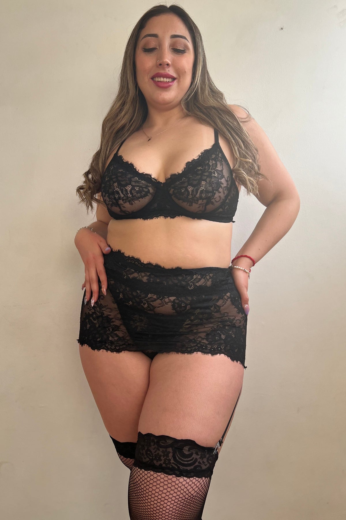 conjunto negro encaje montreal cavrini